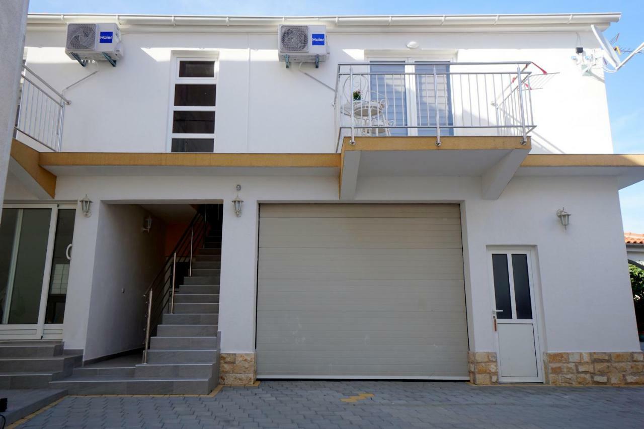 Apartments Sanja Езера Экстерьер фото